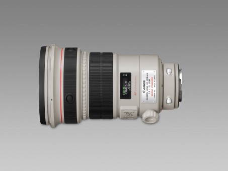 CANON EF L 200mm 2,0 IS USM 